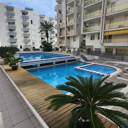 Apartments Novelty Σαλού Εξωτερικό φωτογραφία