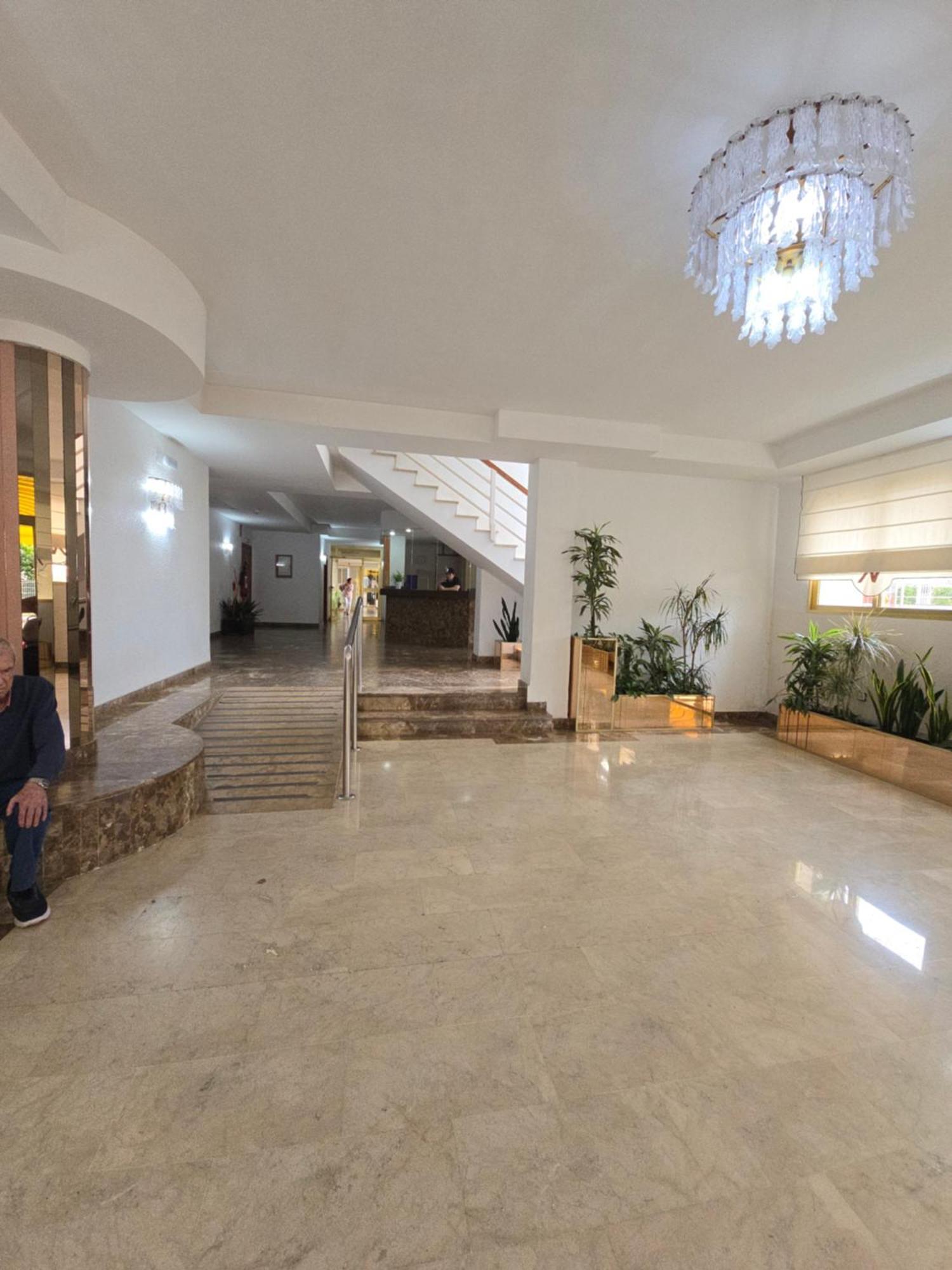 Apartments Novelty Σαλού Εξωτερικό φωτογραφία
